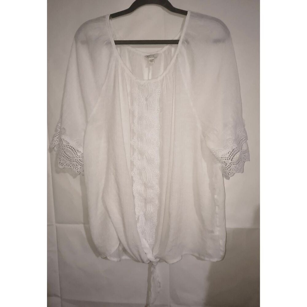 Bohemian Peasant inspired blouse top Size 22/24. Gauzy crochet lace trim Romance
